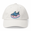 Weiße Cap mit Trans Pride Hai-Patch – ProudYou